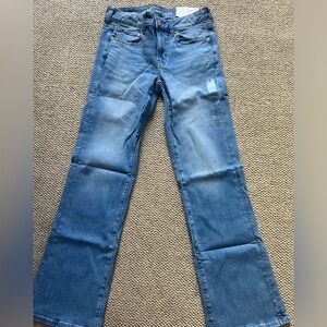 American Eagle Favorite Boyfriend Jeans Women’s Brand New with Tags